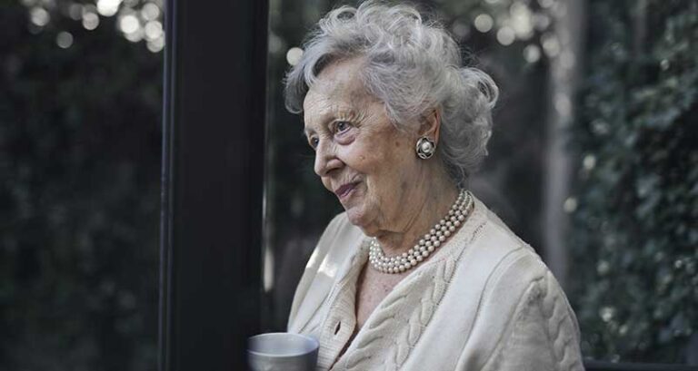 senhora mais idosa, certa vez, que desejava morrer